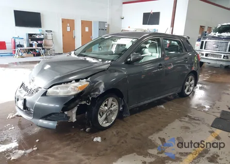 2009 Toyota Matrix Xr from USA, damaged, VIN 2T1KE40E19C003053